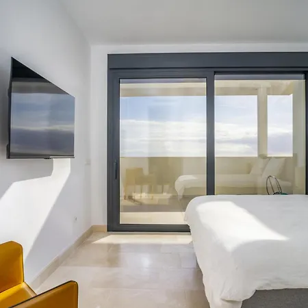 Apartment Theedgebythesea Fabuloso Atico Con Vistas Al Mar